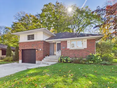 525 6th Street W, Owen Sound, On N4k 3l2