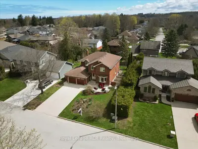 303 6th Avenue W, Owen Sound, On N4k 6h9