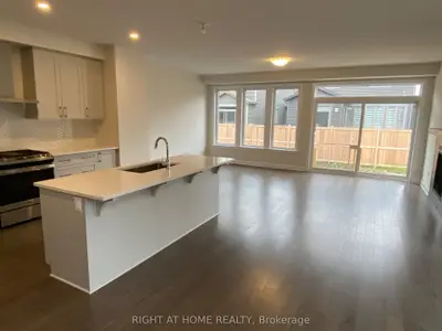 608 Moonflower Crescent, Blossom Park - Airport And Area, On K1t 0x8