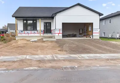 18 Durant Street, Petawawa, On K8h 0g2