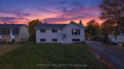 39 Huff Avenue, Loyalist, On K7n 1s5