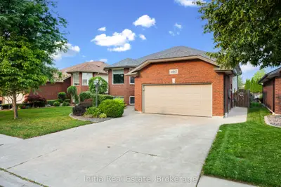 1412 Katella Avenue, Windsor, On N8p 1r4