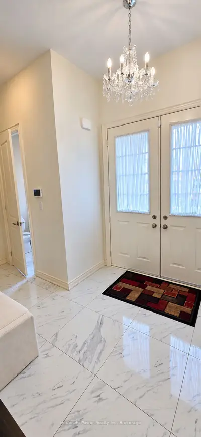 35 Ebenezer Drive, Hamilton, On L8b 1y3