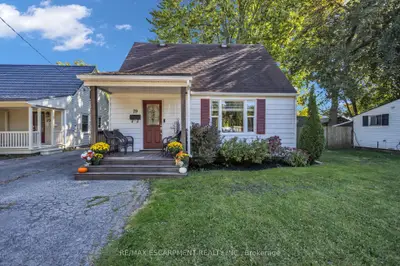 79 Brydges Street, Stratford, On N5a 1r6