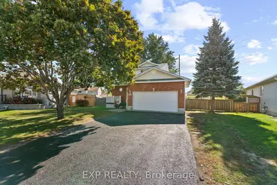 108 Mclachlin Street S, Arnprior, On K7s 3y5