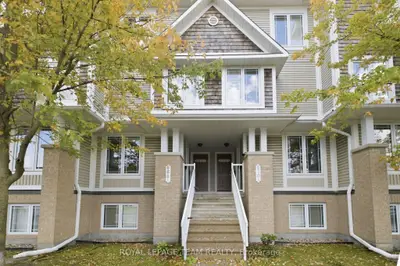 668 Chapman Mills Drive A, Barrhaven, On K2j 0v4