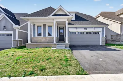 19 Oakmont Drive, Loyalist, On K0h 1g0