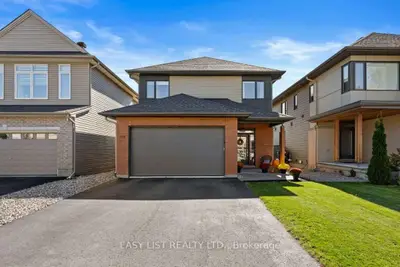 775 Carnelian Crescent, Blossom Park - Airport And Area, On K1x 0a8