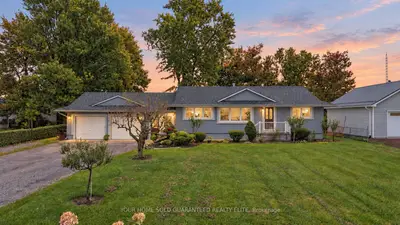 493 Allen Road, Grimsby, On L0r 1m0