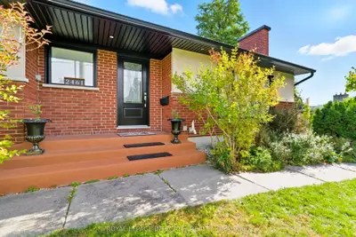 2461 ALTA VISTA Drive, Alta Vista and Area, ON K1H 7M9