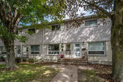 4427 Bath Road 23, Loyalist, On K7n 1a1