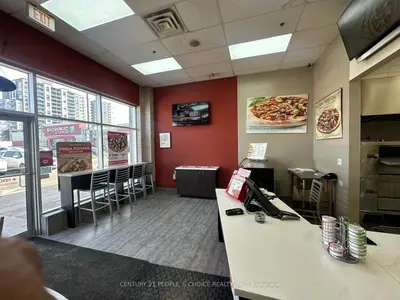 235 Ira Needles Boulevard B-9, Kitchener, On N2n 0b2