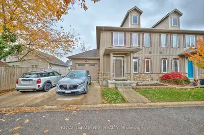 608 Simcoe Street 5, Niagara-on-the-lake, On L0s 1j0