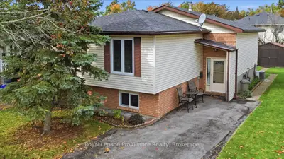 4 Bogart Crescent, Belleville, On K8p 5e8