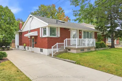 137 Terrace Drive, Hamilton, On L9a 2y8