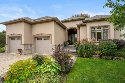 114 Grand Cypress Lane, Blue Mountains, On L9y 0k6