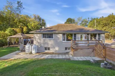 114 Catherine Street, Quinte West, On K8v 5l1