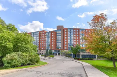 55 Blue Springs Drive 706, Waterloo, On N2j 4t3