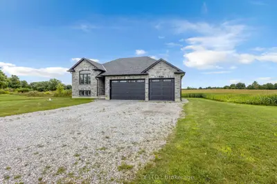 1410 Thompson Road E, Norfolk, On N0e 1y0
