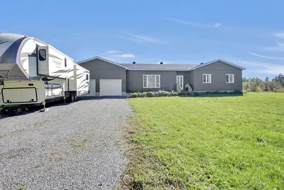 10664 Blaine Road, North Dundas, On K0e 1s0
