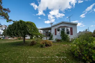 4 Mcgregor Drive, Otonabee-south Monaghan, On K0l 2g0