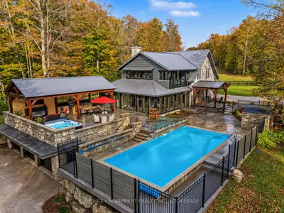 517807 5th Concession Road N, Meaford, On N4k 5w4