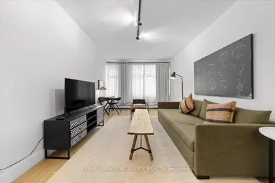 161 Laurier Avenue W 709, Ottawa Centre, On K1p 5j2