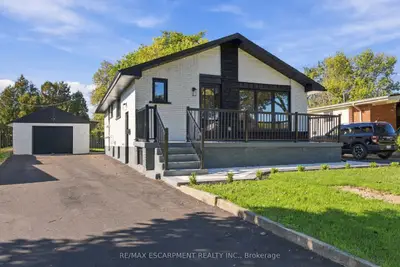 46 Bobolink Road Lower, Hamilton, On L9a 2p4