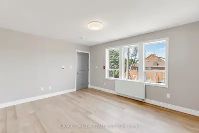 71 Sanford Avenue S Unit 9, Hamilton, On L8m 2g7