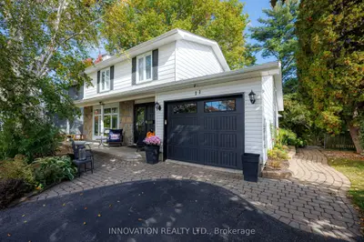 11 Welkin Crescent, Cityview - Parkwoods Hills - Rideau Shore, On K2e 5m4