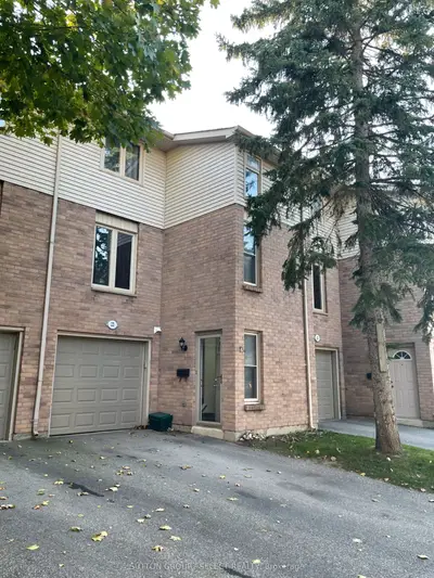1855 Aldersbrook Road 22, London North, On N6g 4r7