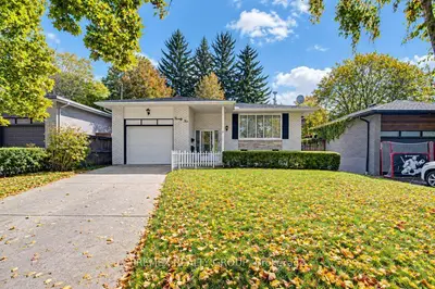 22 Clarke Street W, Guelph, On N1h 1s9