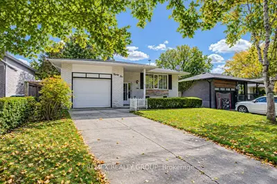 22 Clarke Street W, Guelph, On N1h 1s9
