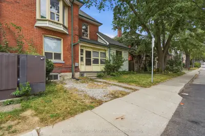 418 Main Street W, Hamilton, On L8p 1k6