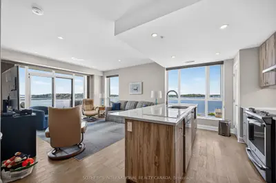 129a South Street 406, Gananoque, On K7g 0a9