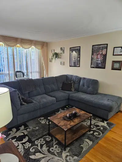 197 Craigroyston Road, Hamilton, On L8k 3k2