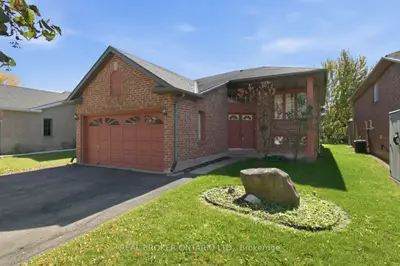 23 Madison Court W, Welland, On L3c 7g1