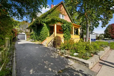 44 James Street W, Cobourg, On K9a 2j9