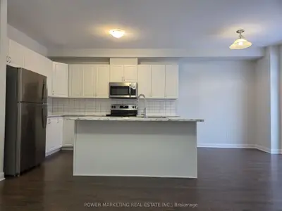 105 Natare Place, Kanata, On K2t 0p3