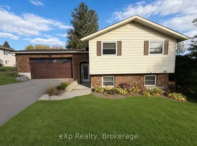 9 Charlotte Street, Brockton, On N0g 2v0