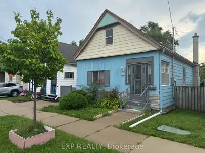 11 Rathmine Street, London East, On N5z 1z2