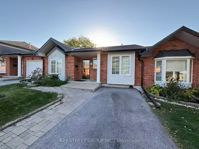 20 Meadowlands Boulevard 18, Hamilton, On L9k 1j5