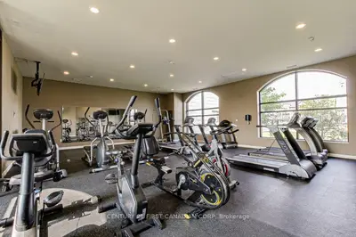 260 Villagewalk Boulevard 914, London North, On N6g 0w6