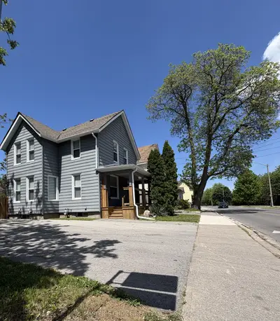 5527 Palmer Avenue, Niagara Falls, On L2e 3v3