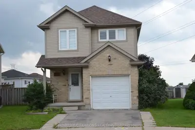 132 Henhoeffer Crescent, Kitchener, On N2e 4h3