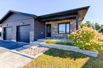 59 Noble Crescent, Petawawa, On K8h 0g1