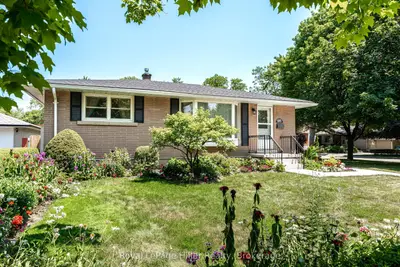 185 Strachan Street, Stratford, On N5a 2b4