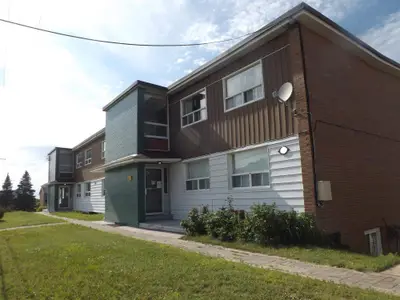 9-102 Hutchison Avenue, Elliot Lake, On P5a 1w8