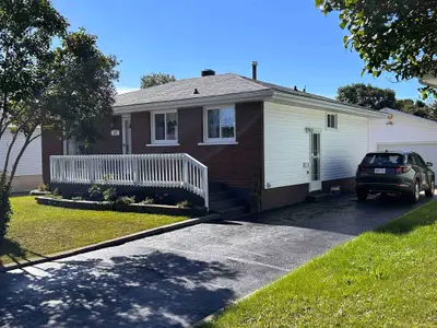 37 South Market Street, Sault Ste Marie, On P6a 5g5