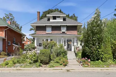 40 Euclid Road, Sault Ste Marie, On P6b 1a2